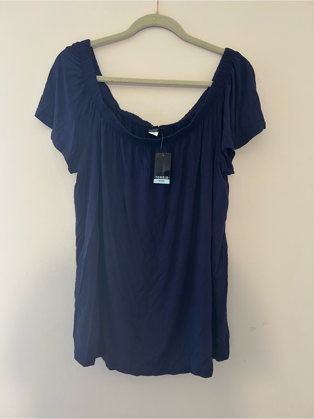 Torrid Size 2 Navy Off-Shoulder Short Sleeve Top
